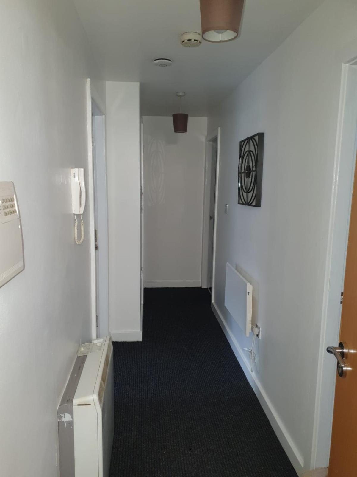 Quiet 2 Bedroom Flat In Darlington With Free Parking, Wi-Fi And More Exteriör bild